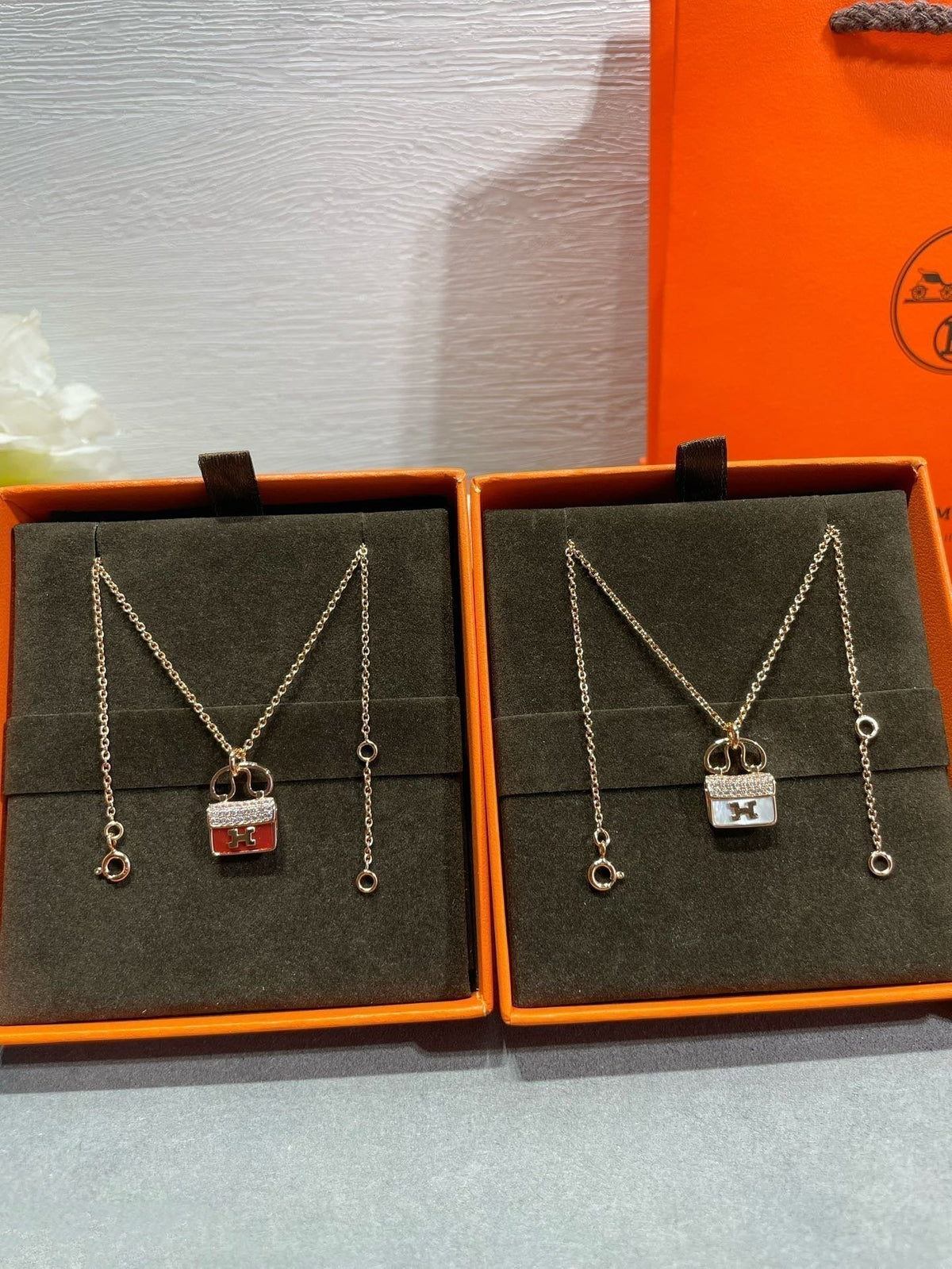 [Plus&Max]H CIRCE MOISSANITE PENDANT NECKLACE GOLD