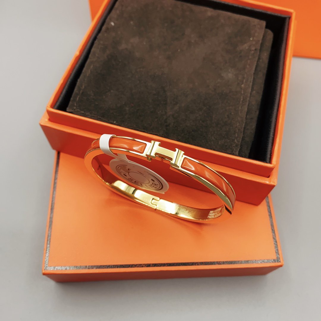 [Plus&Max]CLASSIC HM CLIC RED 8MM ENAMEL BRACELET