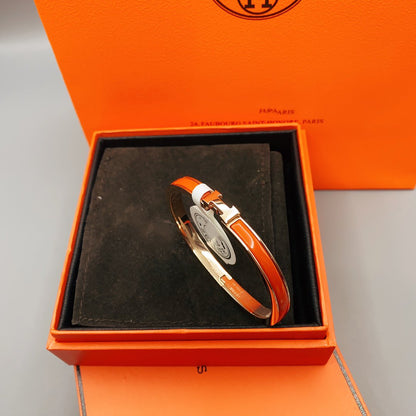 [Plus&Max]CLASSIC HM CLIC RED 8MM ENAMEL BRACELET