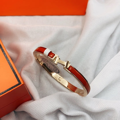 [Plus&Max]CLASSIC HM CLIC RED 8MM ENAMEL BRACELET