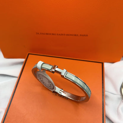 [Plus&Max]CLASSIC HM CLIC GREEN 8MM ENAMEL BRACELET