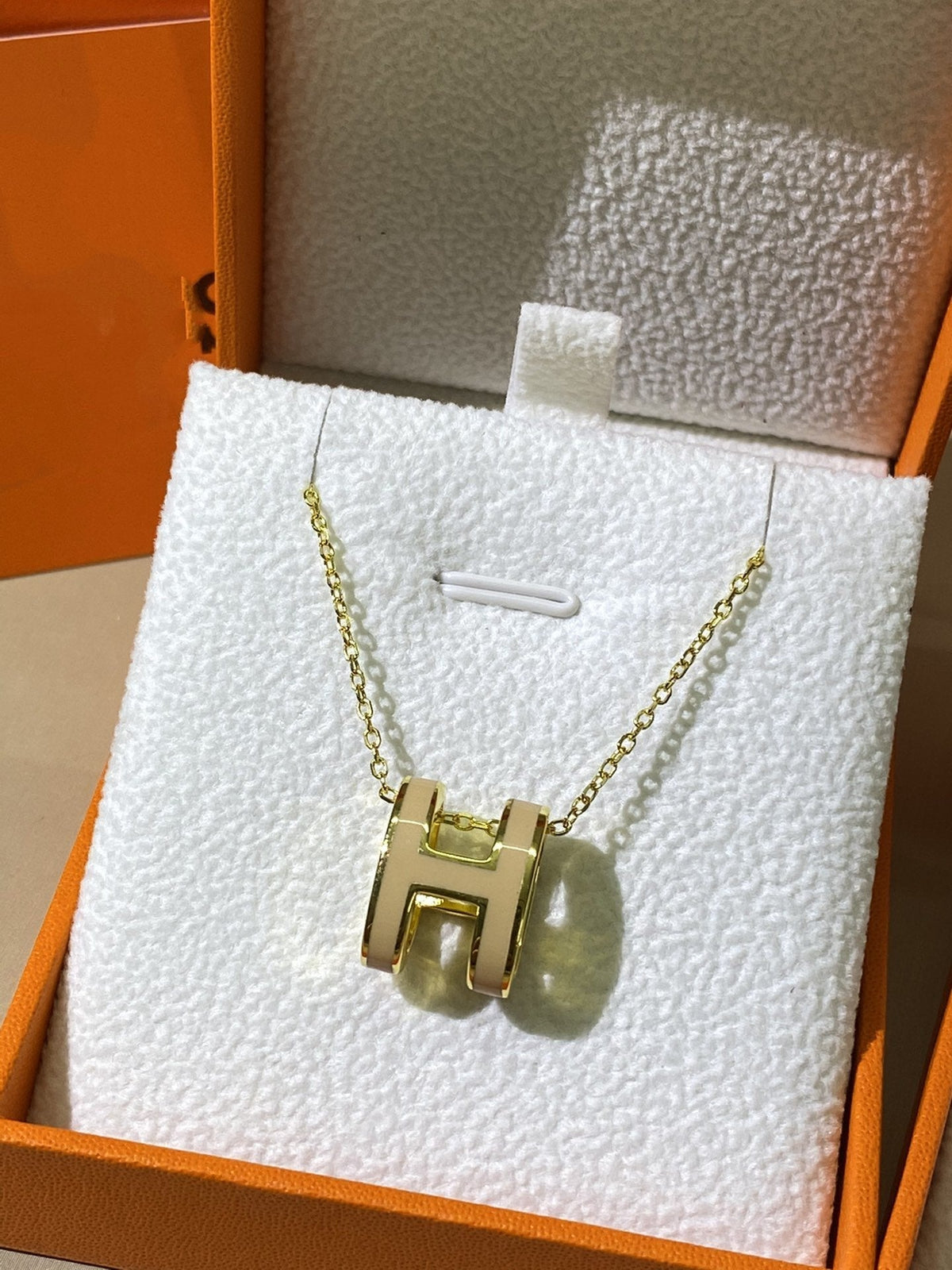 [Plus&Max]HM CLIC YELLOW ENAMEL GOLD NECKLACE