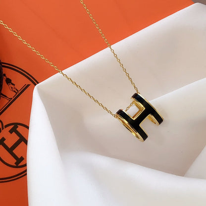 [Plus&Max]HM CLIC BLACK ENAMEL GOLD NECKLACE