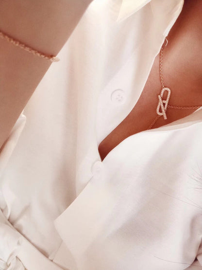 [Plus&Max]HM FIRE PIG NOSE NECKLACE TRENDY STREET