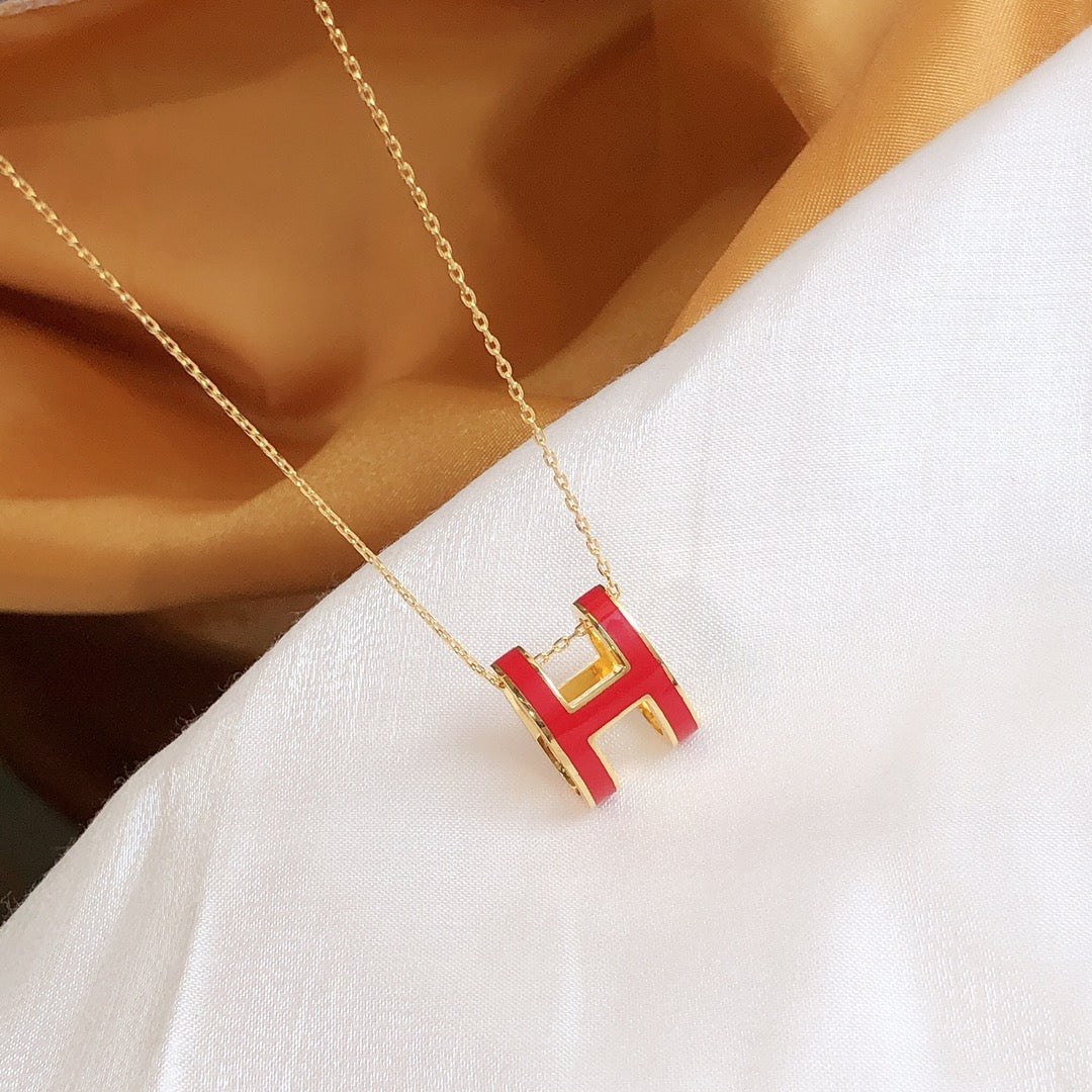 [Plus&Max]HM CLIC RED ENAMEL GOLD NECKLACE