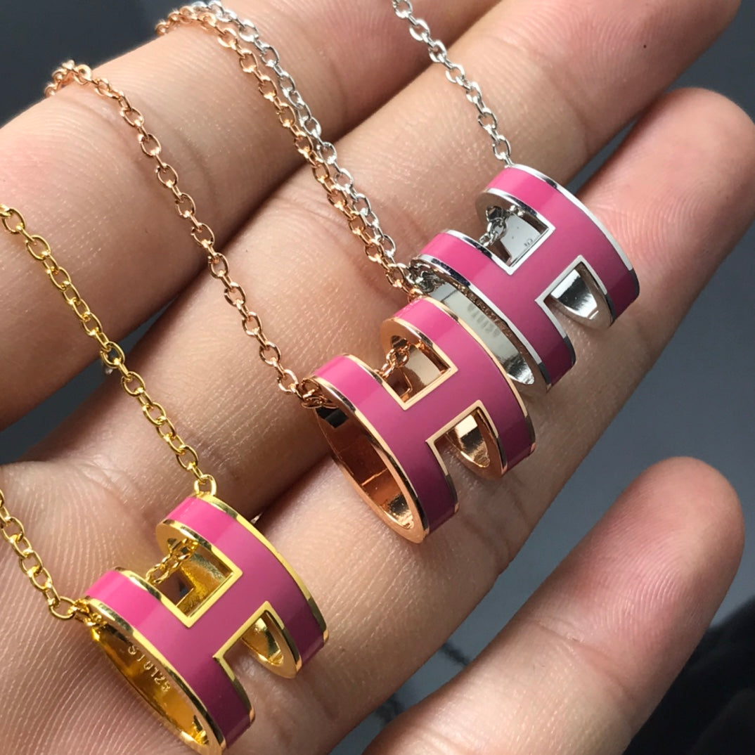[Plus&Max]H NECKLACE PINK