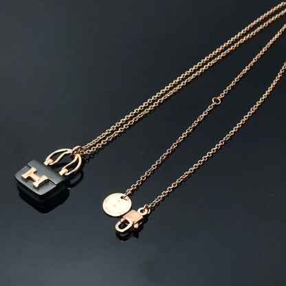 [Plus&Max]WOMEN'S HM AMULETTES CONSTANCE PENDANT NECKLACE