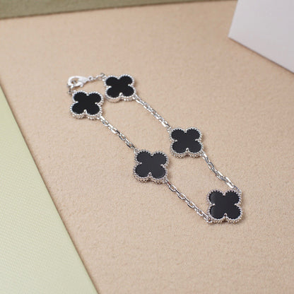 [Plus&Max]LUCKY CLOVER 5-MOTIF BRACELET - BLACK OXNY COLLECTION