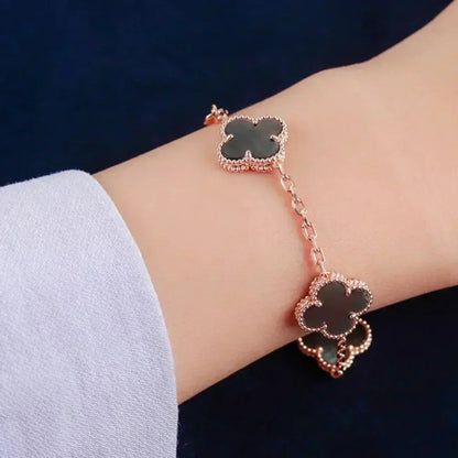 [Plus&Max]LUCKY CLOVER 5-MOTIF BRACELET - GREY MOTHER-OF-PEARL COLLECTION