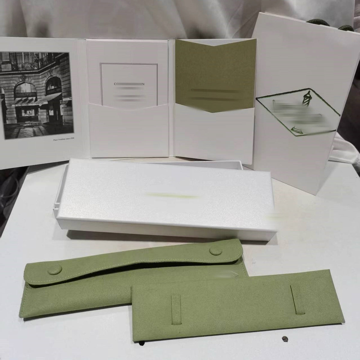 [Plus&Max]CLOVER BRAND JEWELRY BOX