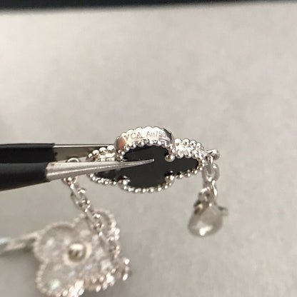 [Plus&Max]LUCKY CLOVER 5-MOTIF BRACELET - BLACK OXNY COLLECTION