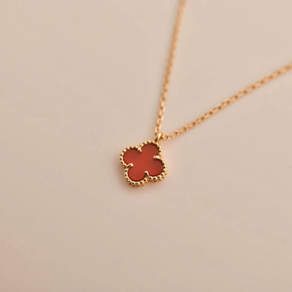 [Plus&Max]CLOVER MINI 9.5MM WHITE CARNELIANS NECKLACE