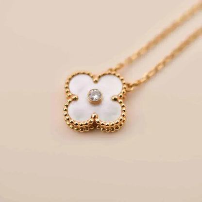 [Plus&Max]CLOVER 15MM DIAMOND WHITE FRITILLARIA NECKLACE