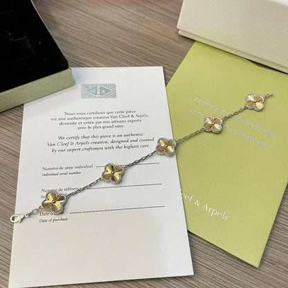 [Plus&Max]LUCKY CLOVER 5-MOTIF BRACELET - LASER COLLECTION