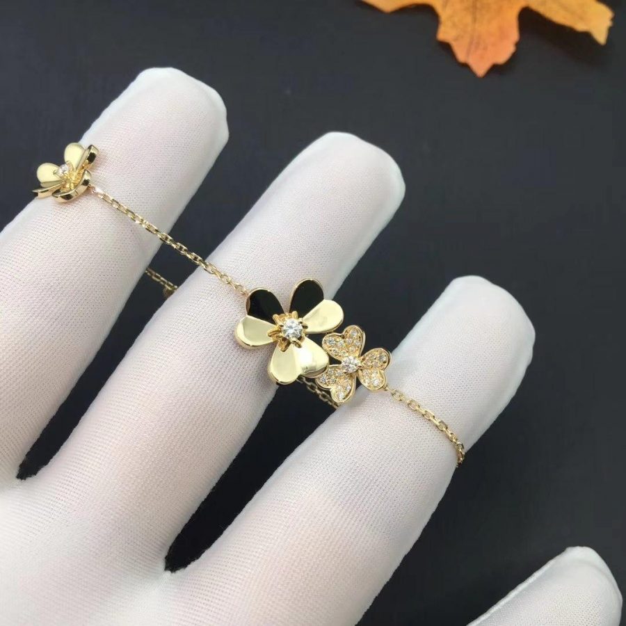 [Plus&Max]FRIVOLE GOLD 5 FLOWERS BRACELET