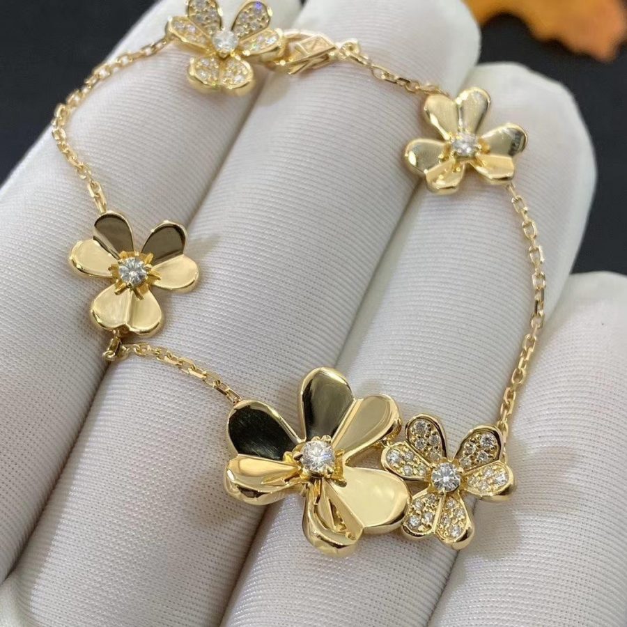 [Plus&Max]FRIVOLE GOLD 5 FLOWERS BRACELET