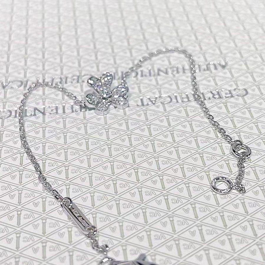 [Plus&Max]FRIVOLE SILVER FLOWER DIAMOND BRACELET