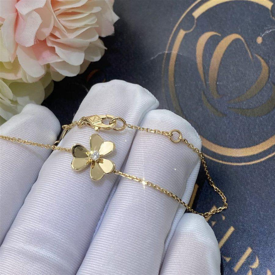 [Plus&Max]FRIVOLE GOLD FLOWER BRACELET