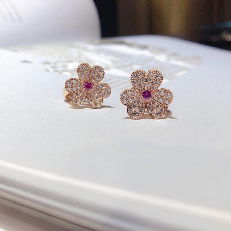 [Plus&Max]FRIVOLE PINK GOLD FLOWER DIAMOND EARRINGS