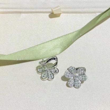 [Plus&Max]FRIVOLE SILVER FLOWER DIAMOND EARRINGS