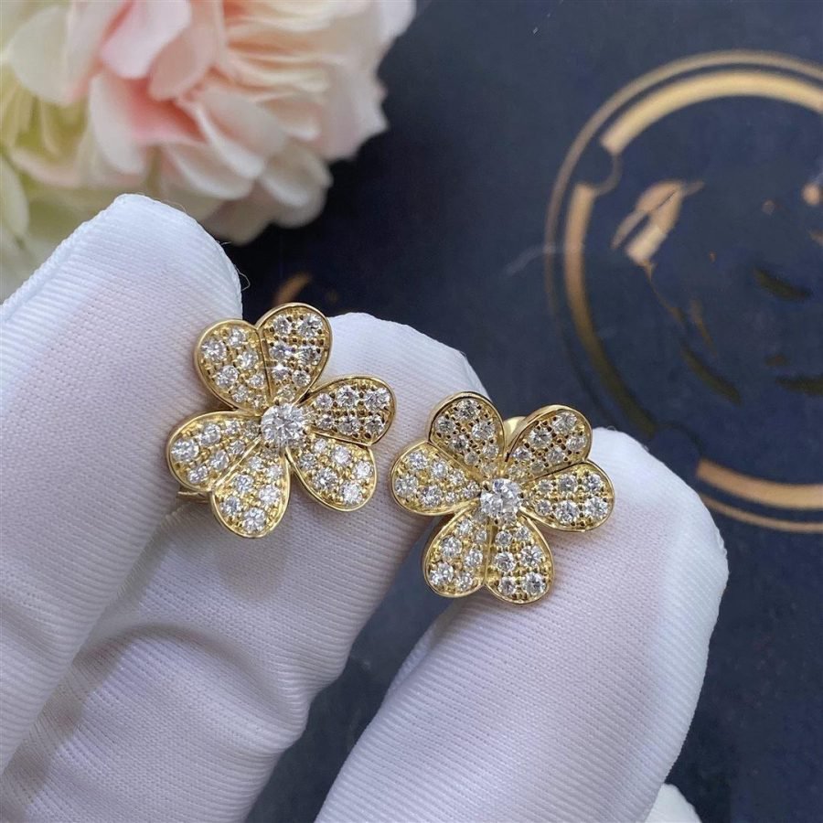 [Plus&Max]FRIVOLE GOLD FLOWER DIAMOND EARRINGS