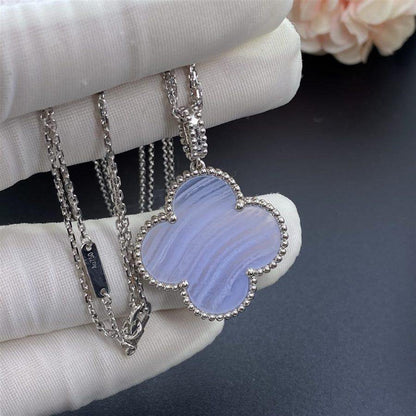 [Plus&Max]CLOVER SILVER CHALCEDONY BIG CLOVER NECKLACE