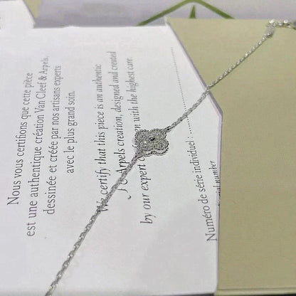 [Plus&Max]CLOVER  SINGLE FLOWER BRACELET SILVER