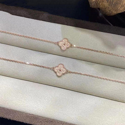 [Plus&Max]CLOVER SINGLE FLOWER BRACELET