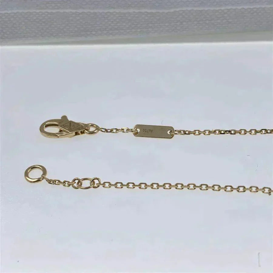 [Plus&Max]CLOVER  CARNELIAN SINGLE FLOWER BRACELET