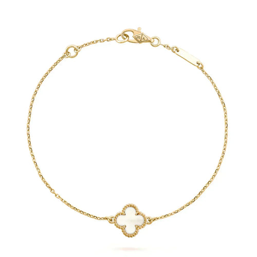 [Plus&Max]CLOVER WHITE MOP SINGLE FLOWER BRACELET