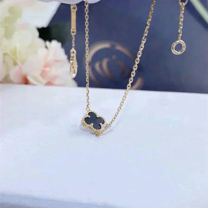 [Plus&Max]CLOVER ONYX SINGLE FLOWER BRACELET
