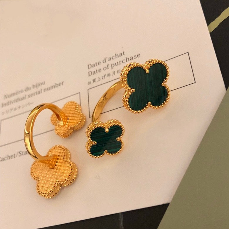 [Plus&Max]CLOVER BETWEEN THE FINGER RING