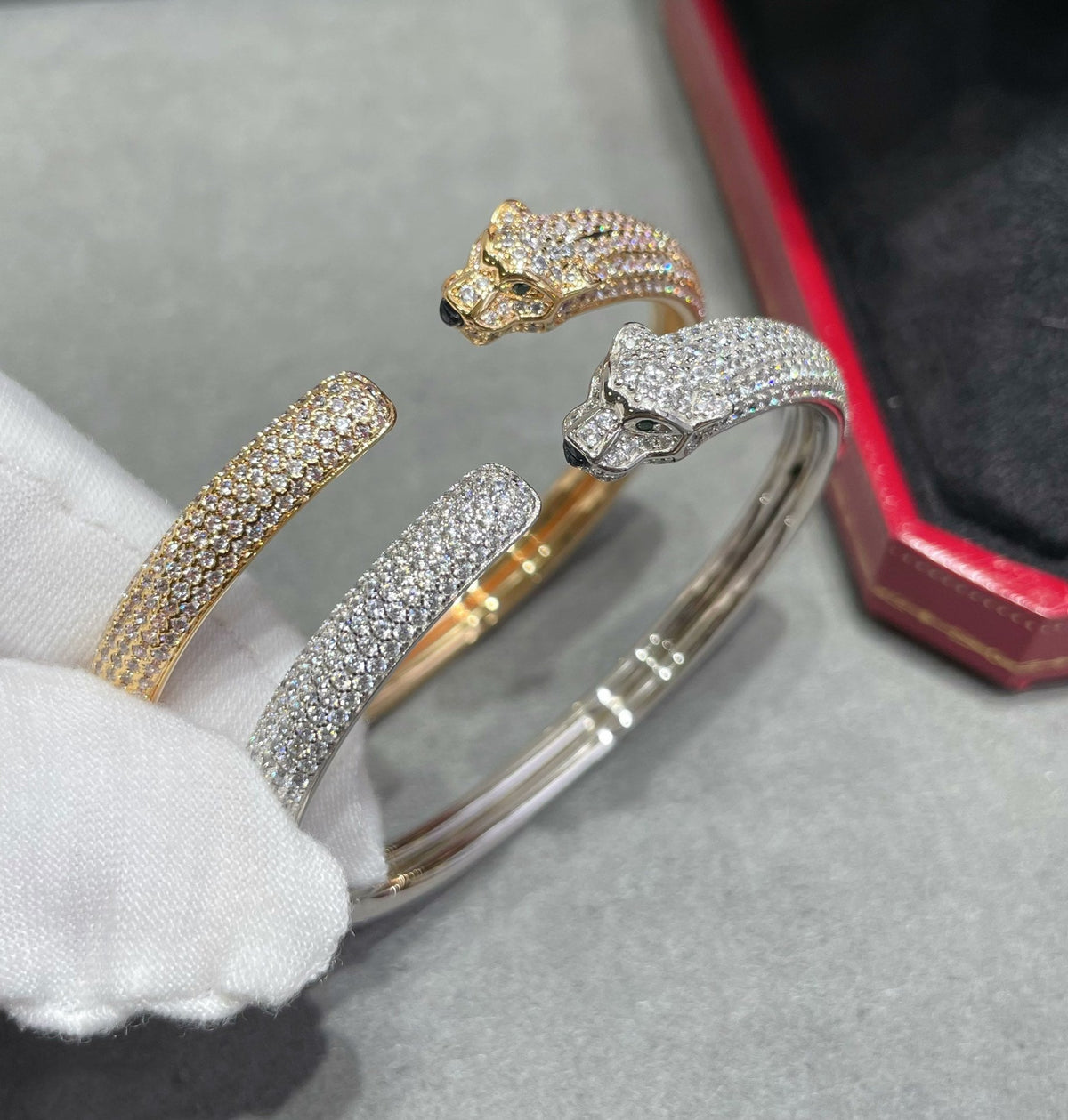 [Plus&Max]PANTHERE FULL DIAMOND OPEN BRACELET