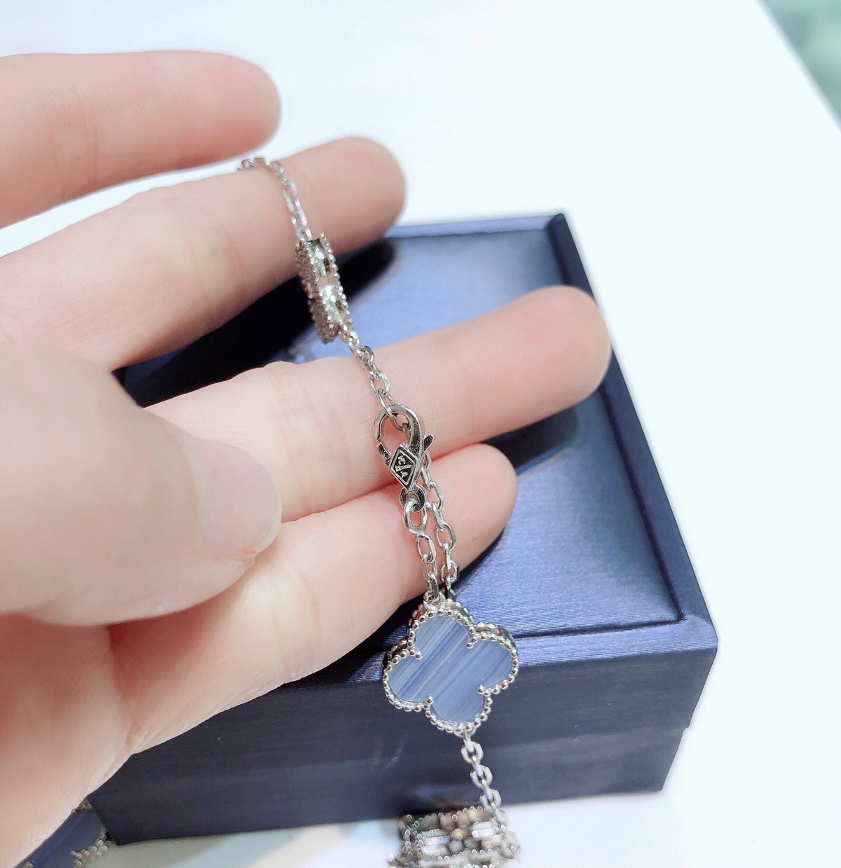 [Plus&Max]CLOVER 10 MOTIFS CHALCEDONY DIAMONDS SILVER NECKLACE